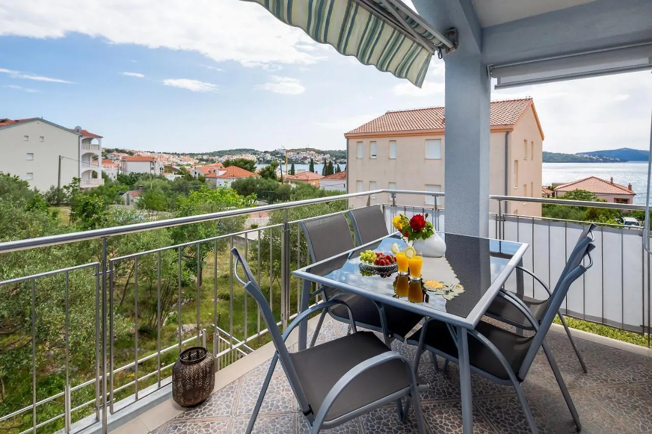 Apartment Villa Kristina Trogir Croatia