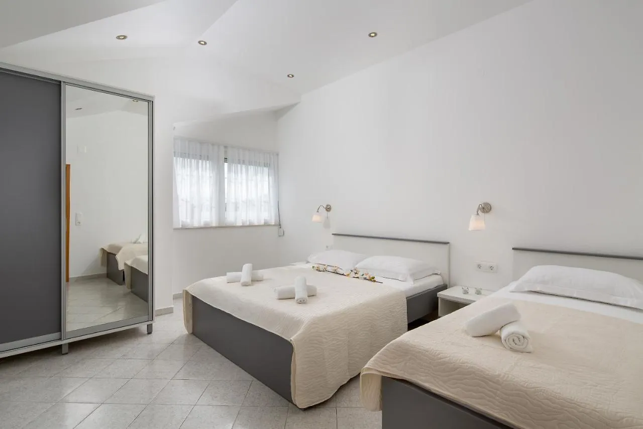 Villa Kristina Trogir Croatia