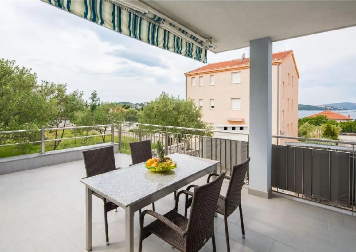 Villa Kristina Trogir Apartment